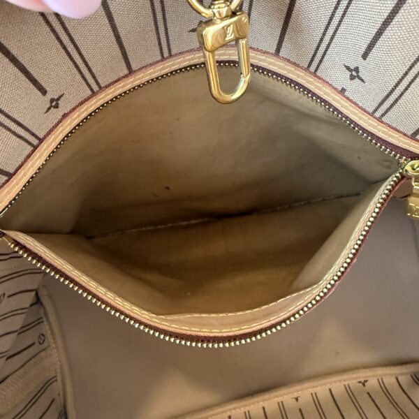 Louis Vuitton Monogram Neverfull MM Beige