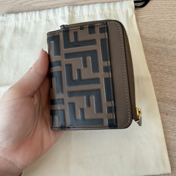 Fendi FF Diamonds Wallet Brown and black FF leather wallet