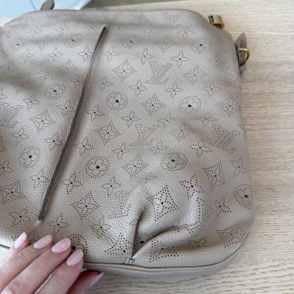 Louis Vuitton Mahina Selene PM Rose