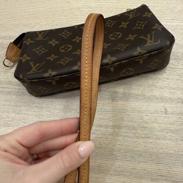 Louis Vuitton Monogram Pochette Accessoires NM