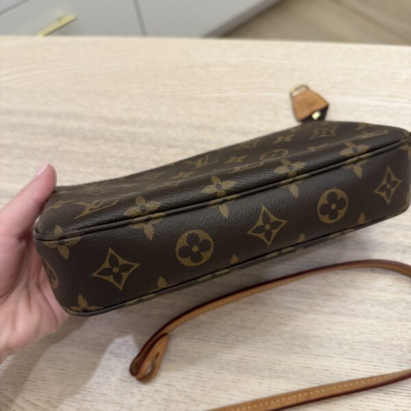 Louis Vuitton Monogram Pochette Accessoires NM