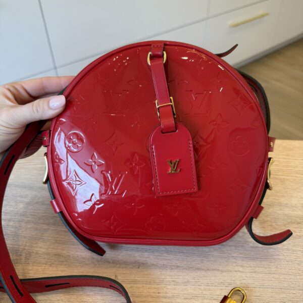 Louis Vuitton Red Monogram Vernis Boite Chapeau Souple MM Bag