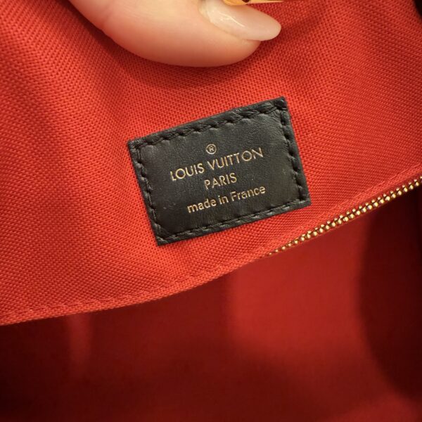 Louis Vuitton Monogram Reverse Giant Onthego MM