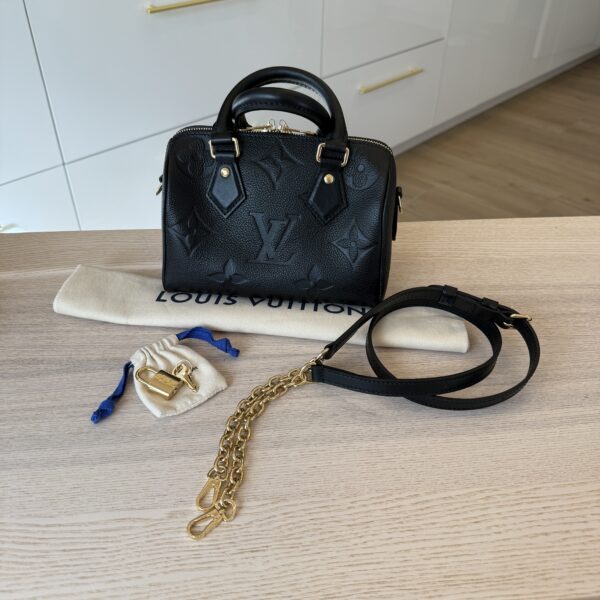 Louis Vuitton Empreinte Monogram Giant Speedy Bandouliere 20 Black