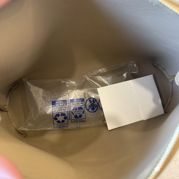 Khaita Lina Crossbody Bag Medium