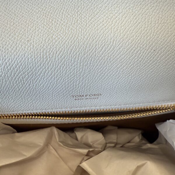 Tom Ford Tara Medium Crossbody in Grained Leather with Leather Strap Chalk