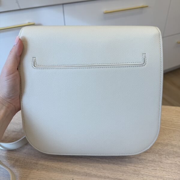 Tom Ford Tara Medium Crossbody in Grained Leather with Leather Strap Chalk