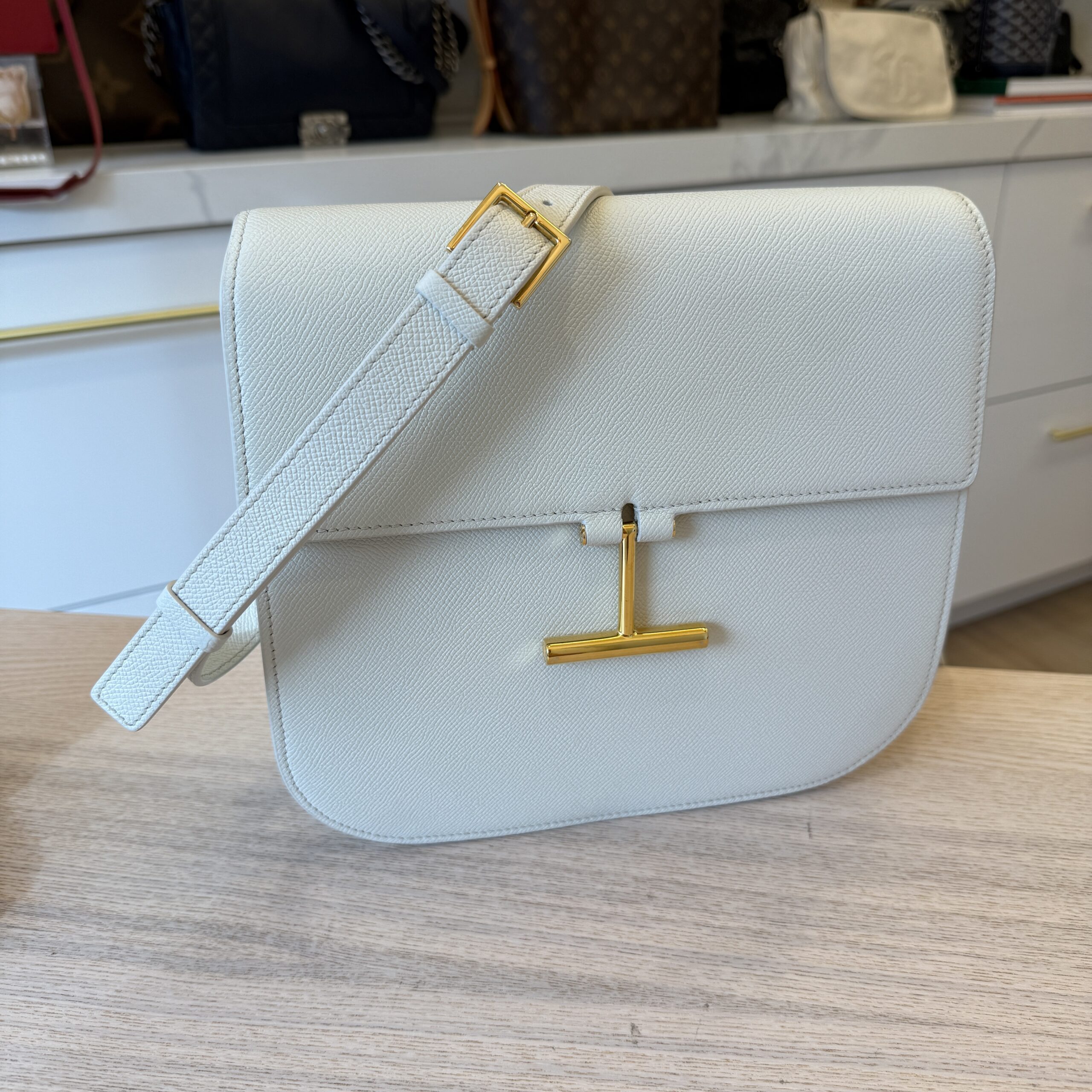 Tom Ford Tara Medium Crossbody in Grained Leather with Leather Strap Chalk