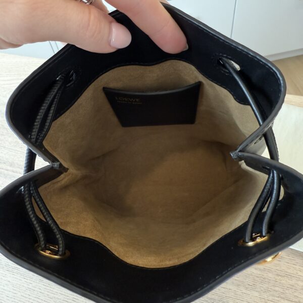 Loewe Pebble Soft Leather Pouch Black