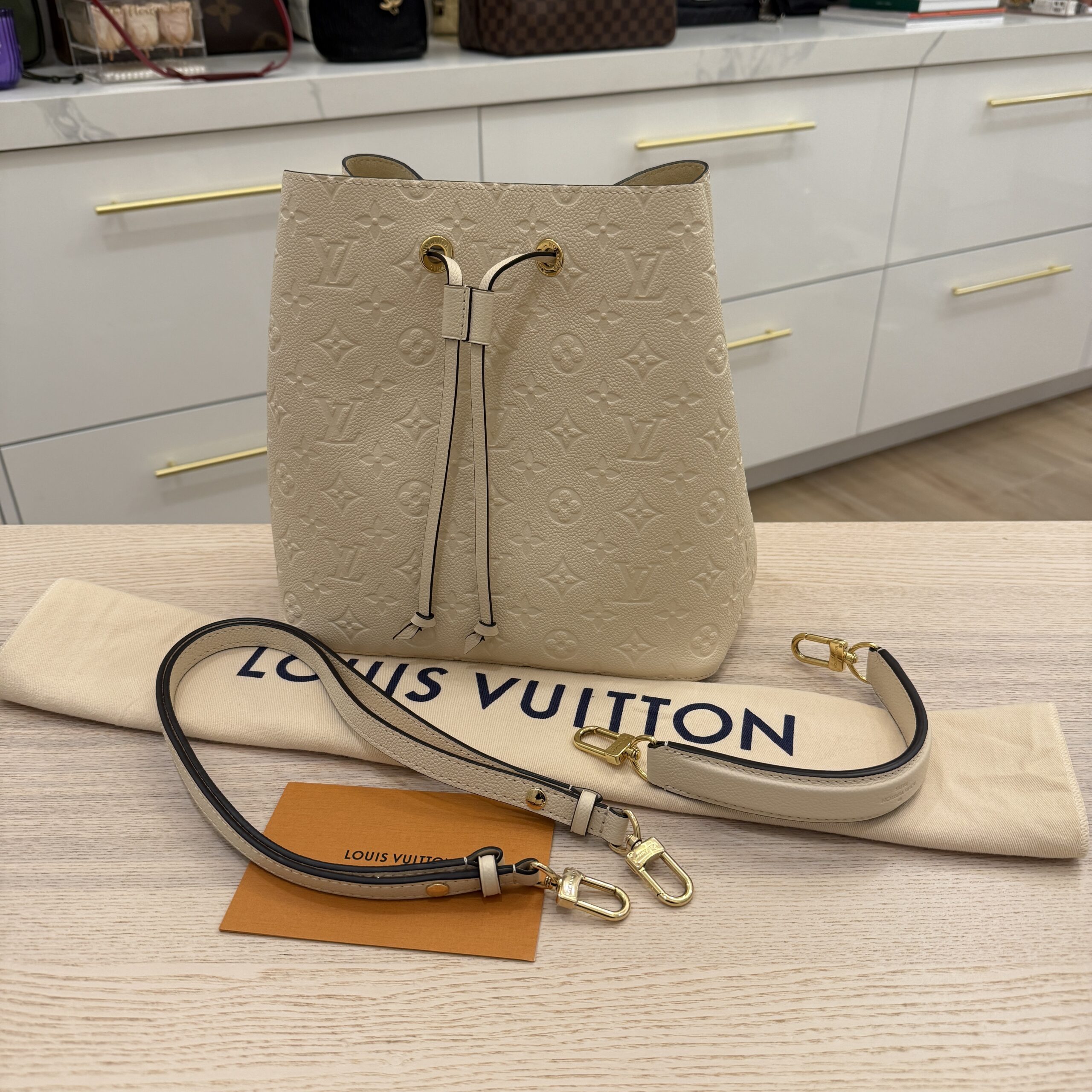 Louis Vuitton Empreinte Neonoe MM Cream