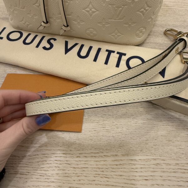 Louis Vuitton Empreinte Neonoe MM Cream