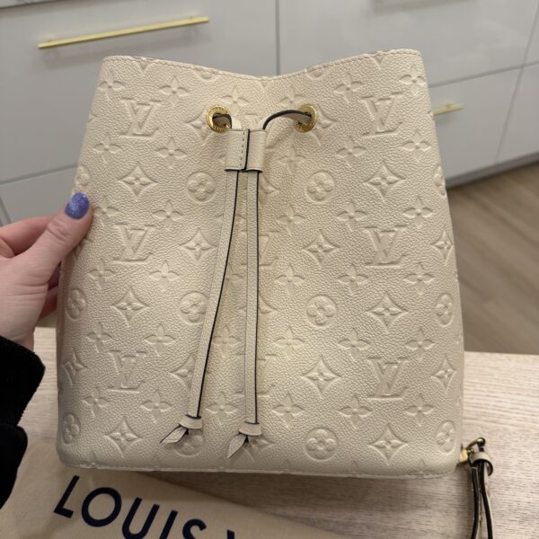Louis Vuitton Empreinte Neonoe MM Cream