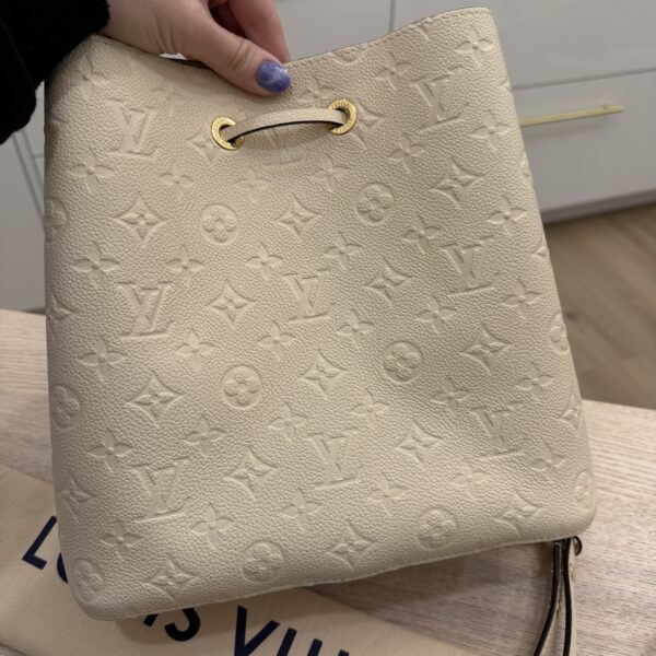 Louis Vuitton Empreinte Neonoe MM Cream