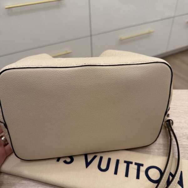 Louis Vuitton Empreinte Neonoe MM Cream