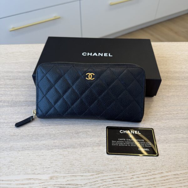 Chanel Caviar Quilted Large Gusset Zip Around Wallet Black