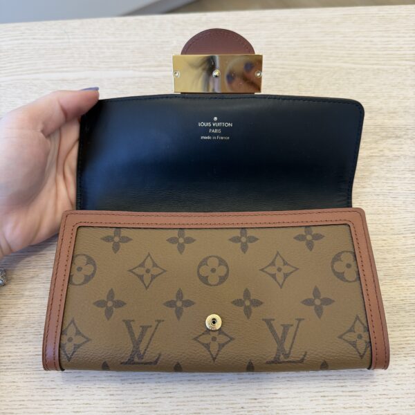 Louis Vuitton Sarah Dauphine Wallet Reverse Monogram Canvas