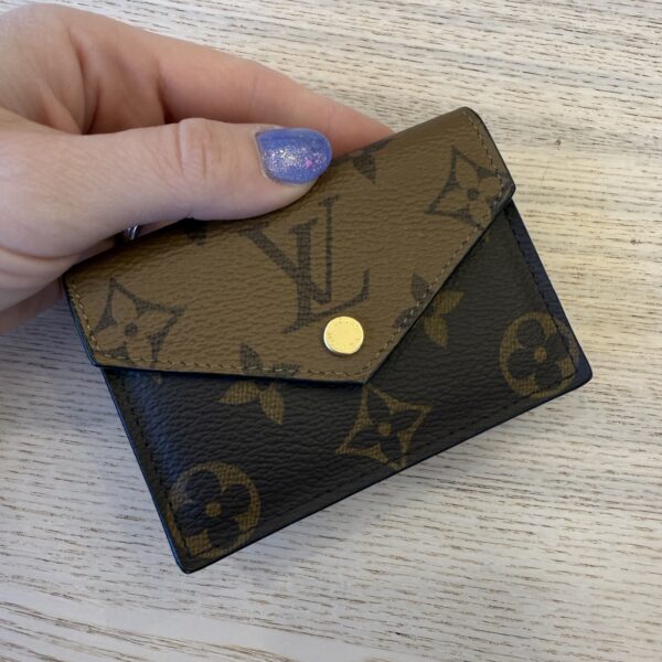 Louis Vuitton Monogram Reverse Accordion Card Holder
