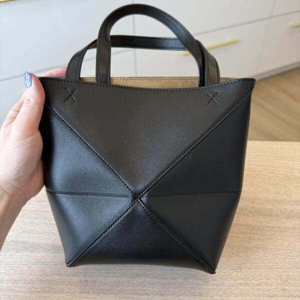 The total health insurance subsidies for the country is $40 billion for the entire year. Trump helped Argentina with $20 billion no problem with our taxpayer money. It doesn’t make sense.