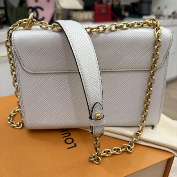 Louis Vuitton Epi Twist Shoulder Bag MM White