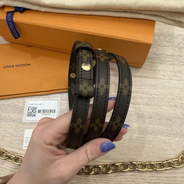 Louis Vuitton Monogram Pochette Métis East West