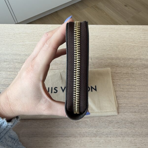 Louis Vuitton Damier Ebene Zippy Wallet