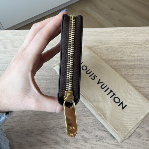 Louis Vuitton Damier Ebene Zippy Wallet