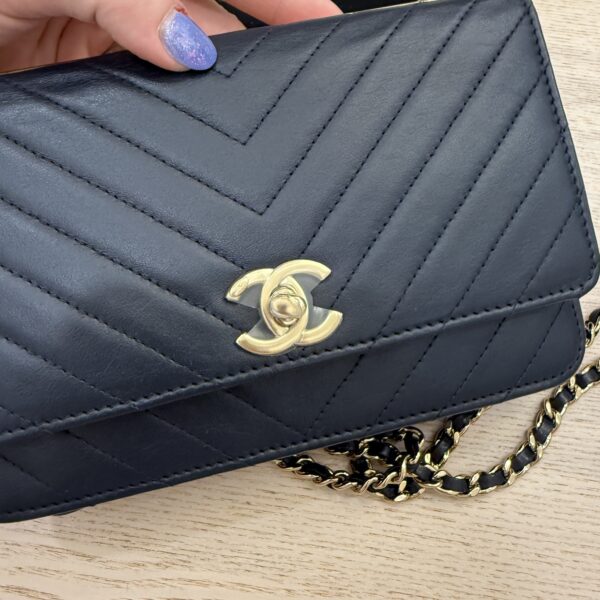 Chanel Lambskin Chevron Quilted Trendy CC Wallet On Chain WOC Navy