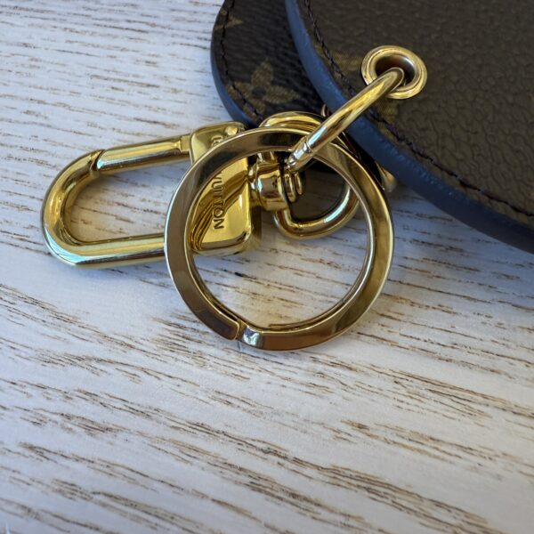 Louis Vuitton Monogram Canvas Reverse Illustre Round Bag Charm And Key Holder