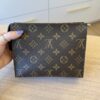 Louis Vuitton Monogram Toiletry 19