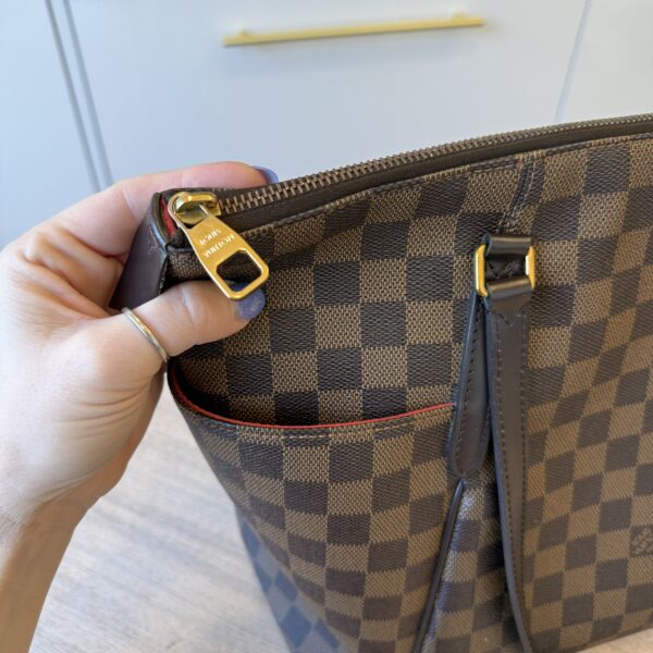 Louis Vuitton Damier Ebene Totally MM