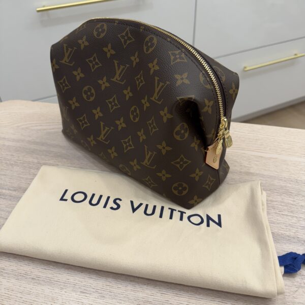 Louis Vuitton Monogram Cosmetic Pouch GM