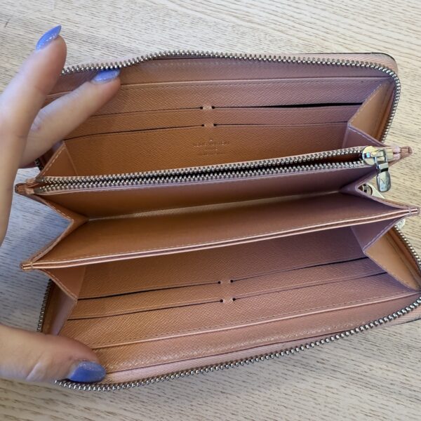 Louis Vuitton Epi Zippy Wallet Electric Rose Ballerine