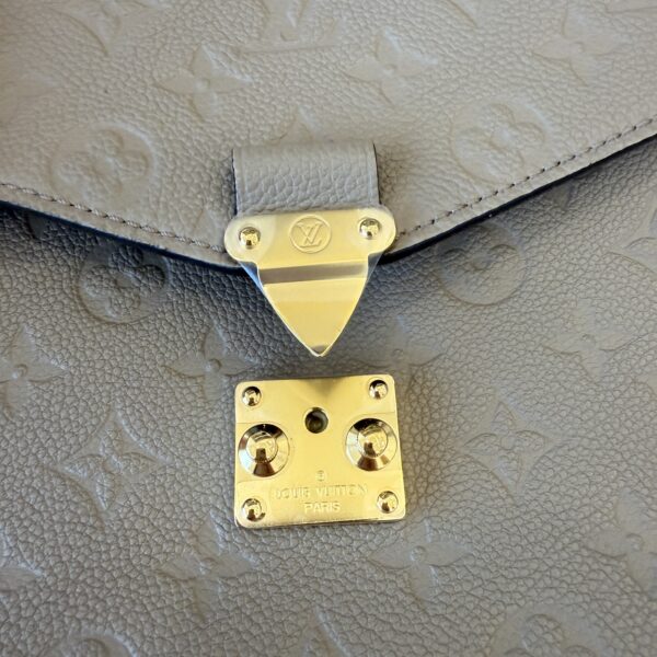 Louis Vuitton Empreinte Pochette Metis Tourterelle