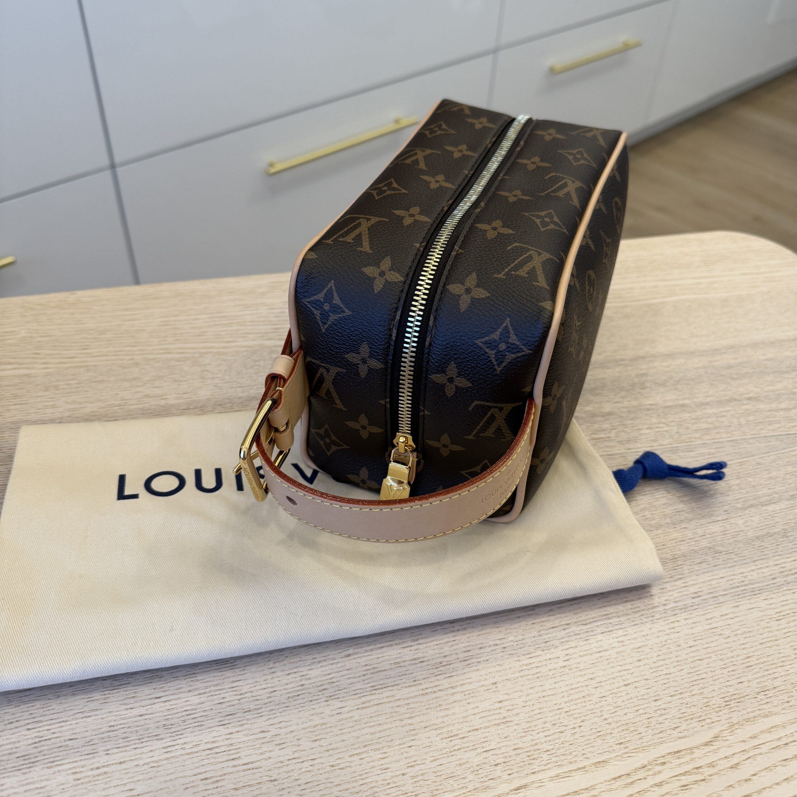 Louis Vuitton Monogram Locker Dopp Kit