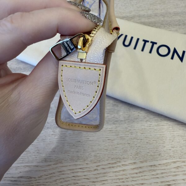 Louis Vuitton Monogram Trio Toiletry 15 Transparent