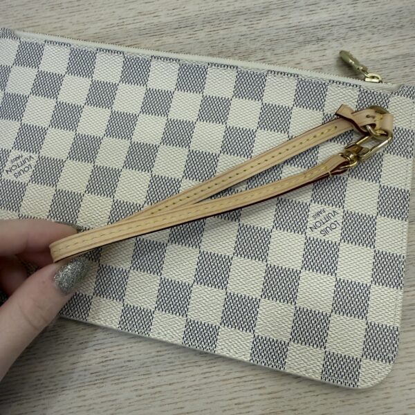 Louis Vuitton Damier Azur Neverfull Pochette MM/GM