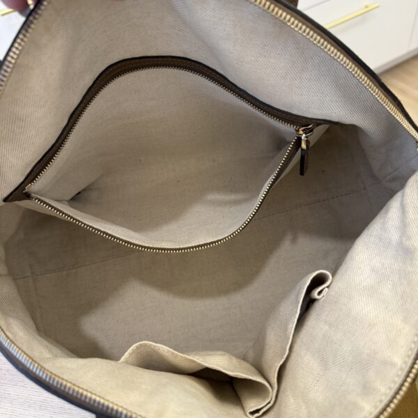 Gucci GG Supreme Medium Nice Dome Bag