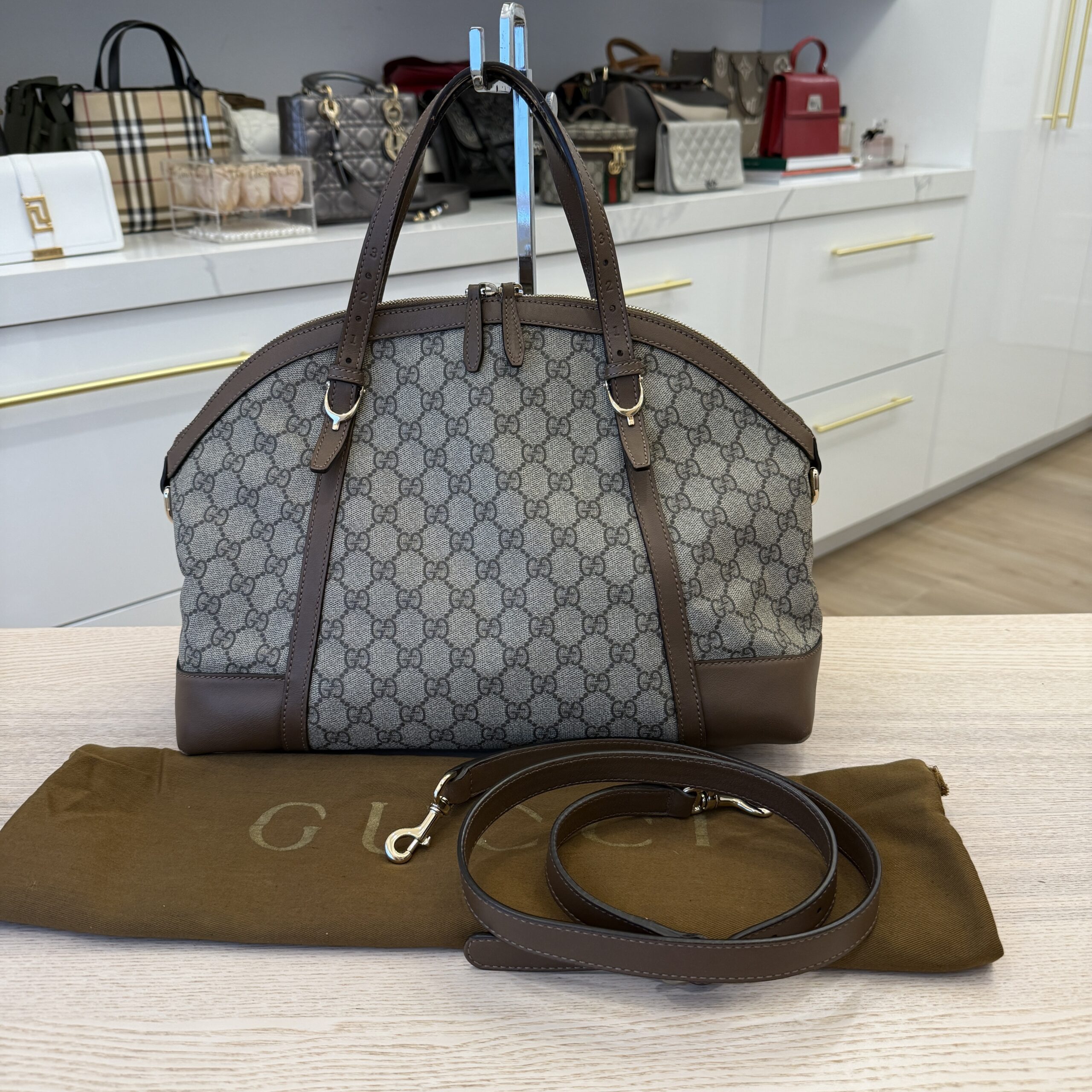 Gucci GG Supreme Medium Nice Dome Bag