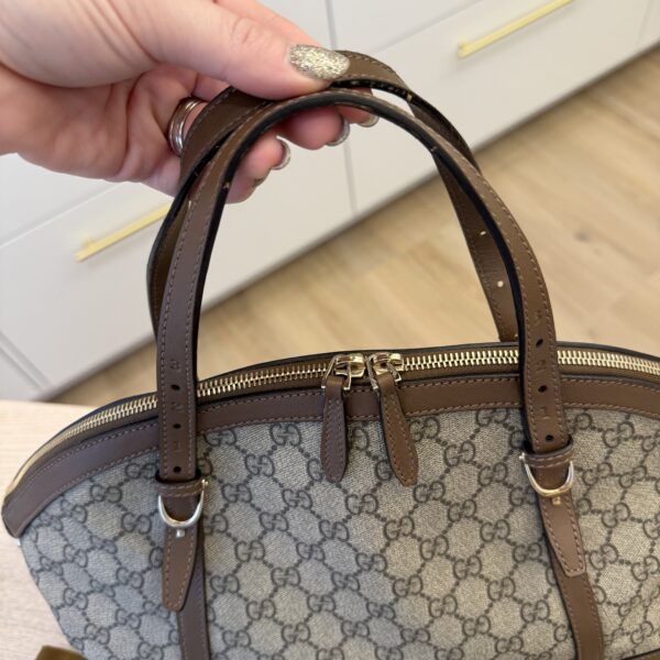 Gucci GG Supreme Medium Nice Dome Bag