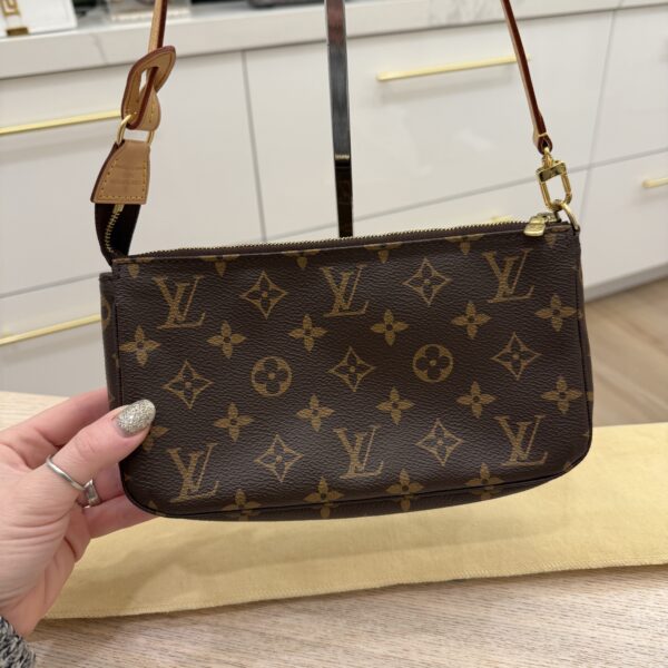 Louis Vuitton Monogram Pochette Accessoires NM