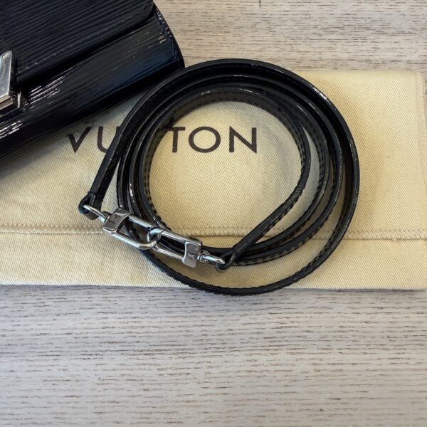 Louis Vuitton Electric Epi Louise Shoulder Bag Leather PM Black