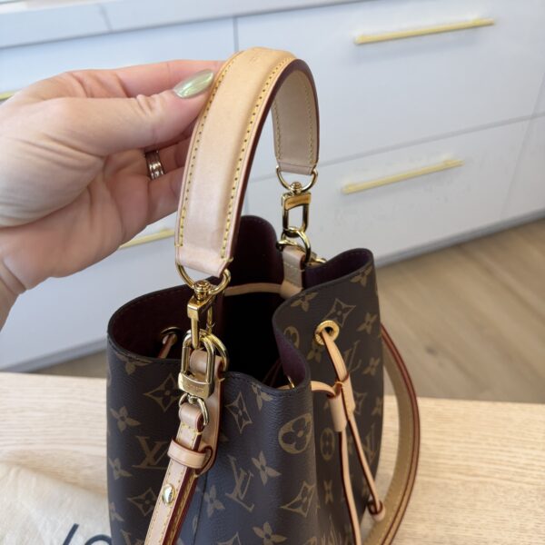 Louis Vuitton Monogram Néonoé BB