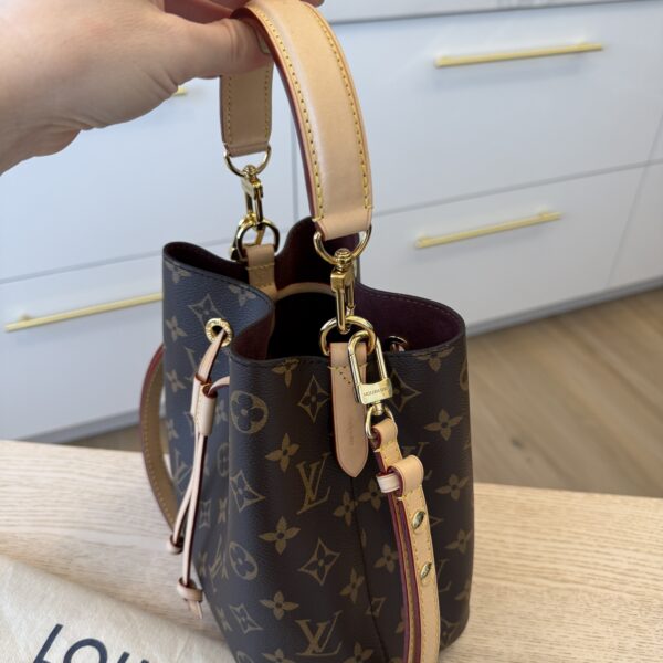 Louis Vuitton Monogram Néonoé BB