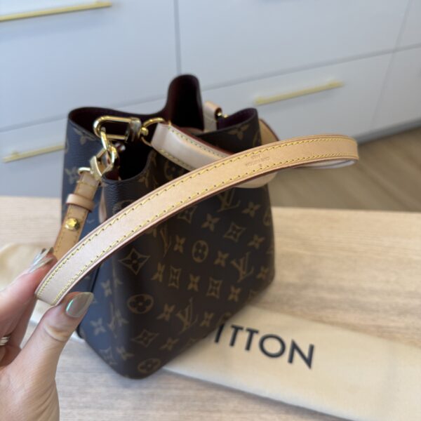 Louis Vuitton Monogram Néonoé BB