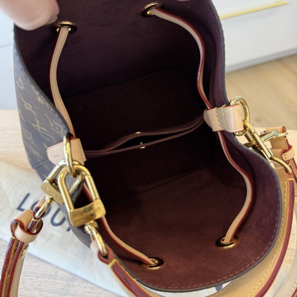 Louis Vuitton Monogram Néonoé BB