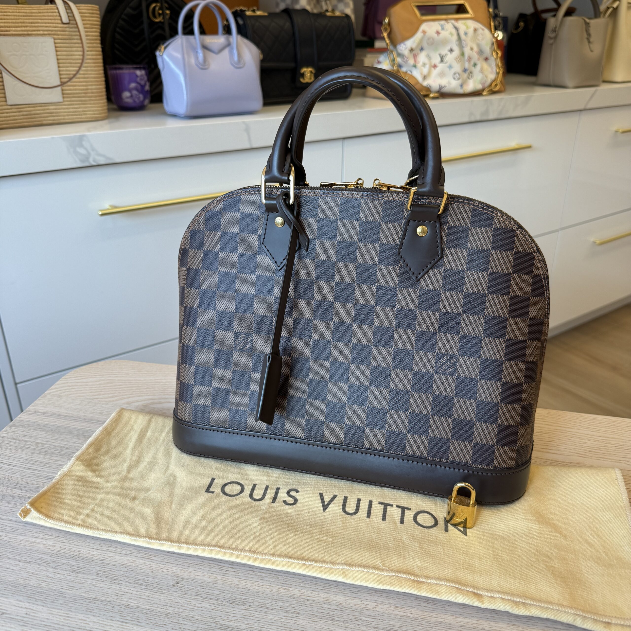 Louis Vuitton Damier Ebene Alma PM NM