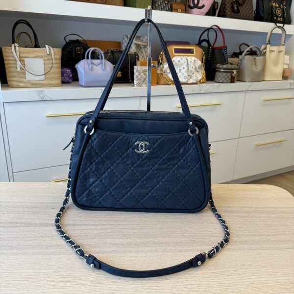 Chanel Iridescent Calfskin Quilted Relax CC Camera Case Navy