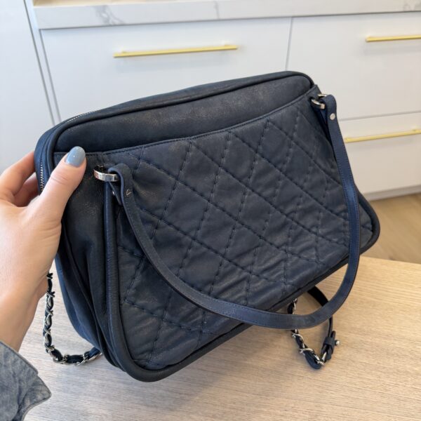 Chanel Iridescent Calfskin Quilted Relax CC Camera Case Navy