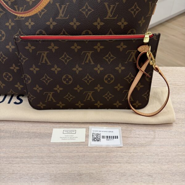 Louis Vuitton Monogram Neverfull MM Cerise