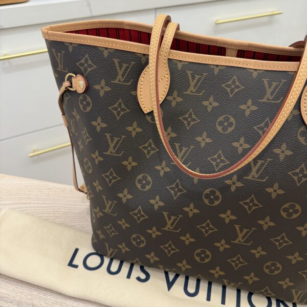 Louis Vuitton Monogram Neverfull MM Cerise